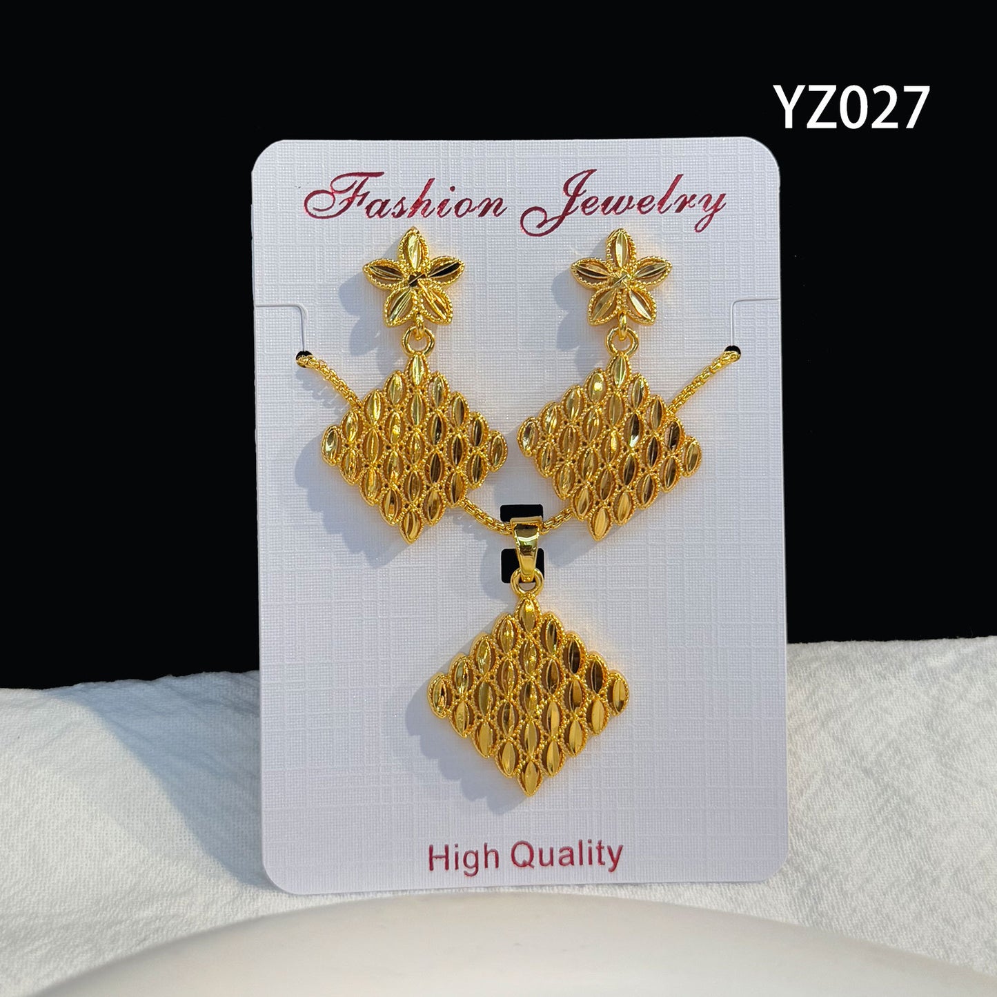 Love Heart Flowers Ear Medium Suit Pendants