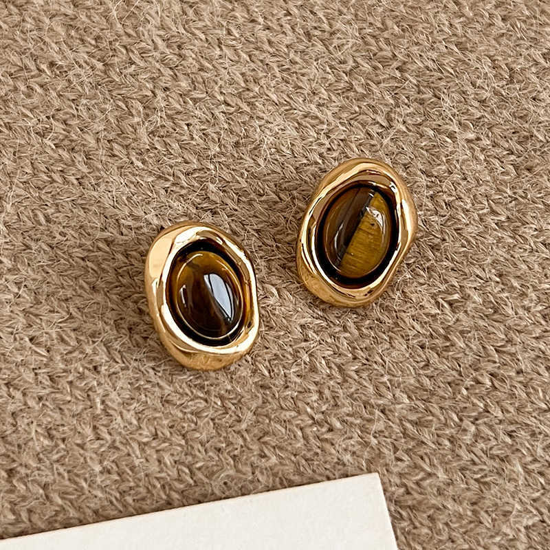 Women's Tigereye Ear Light Luxury High-grade Design Retro Stud Earrings