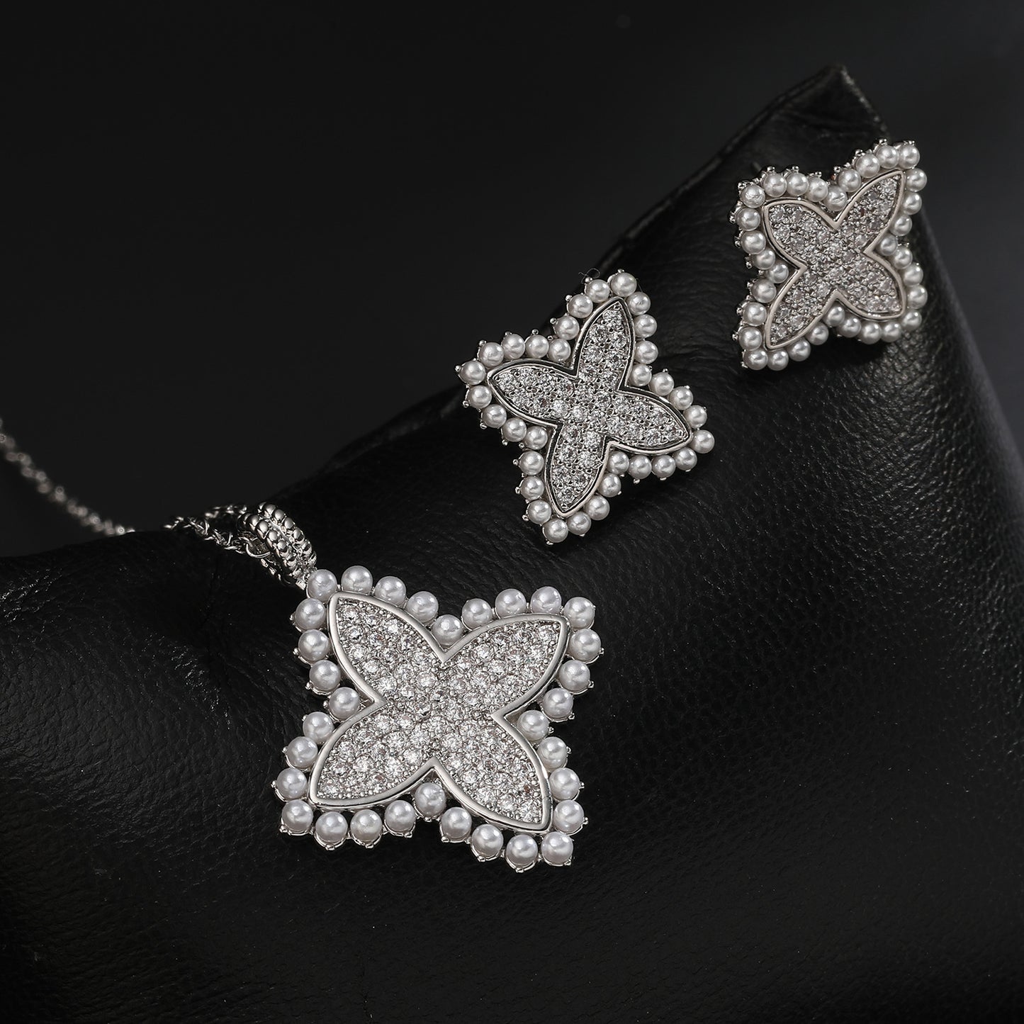 Copper Plated Gold Combination Fashion Versatile Jewelry Set