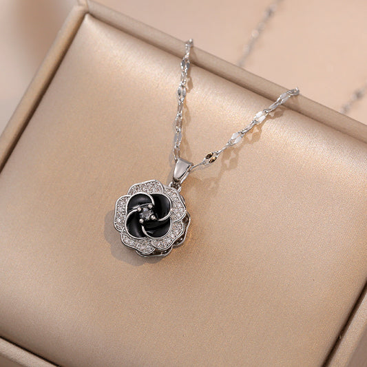 Women's Rotating Special Interest Light Luxury Design Pendant Elegant Necklaces