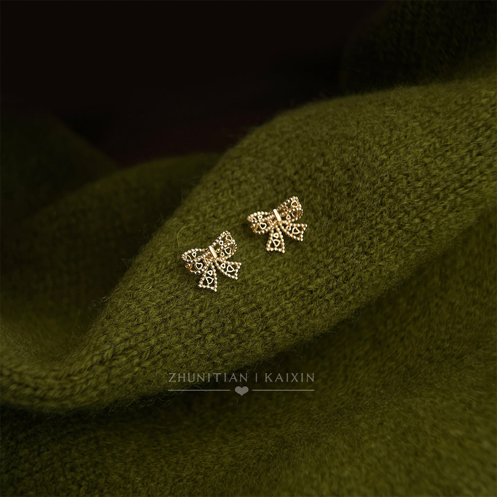 Women's Bright Eyes Shop Sier-plated Needle Gold-plated Mini Hollow Stud Earrings