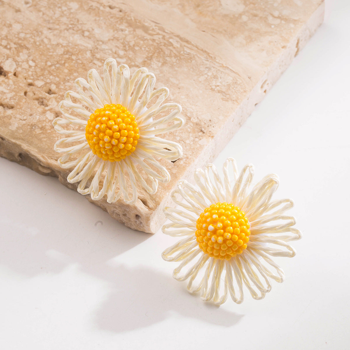 Fashion Sweet Small Fresh Hand-woven Raffia Artificial Rings