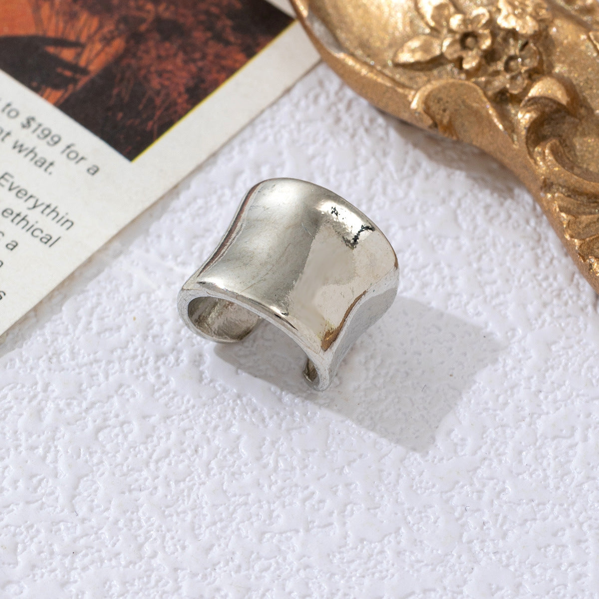Style Cool Minimalist Design Fashion High-grade Ear Clip