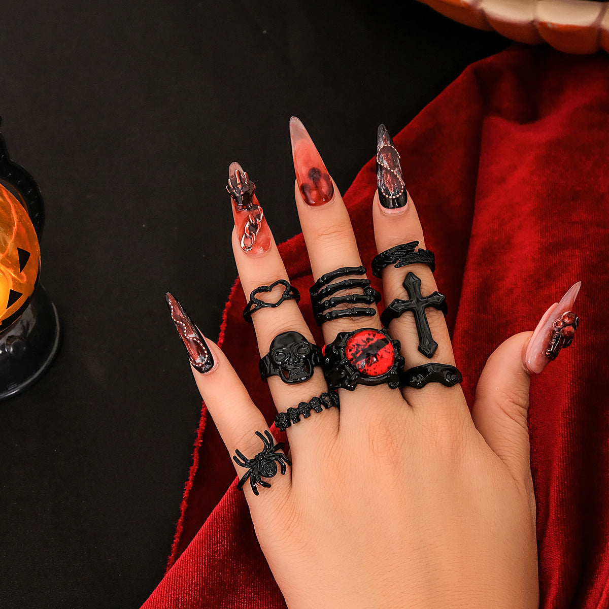 Vintage Knuckle Suit Hip Hop Carved Bat Rings