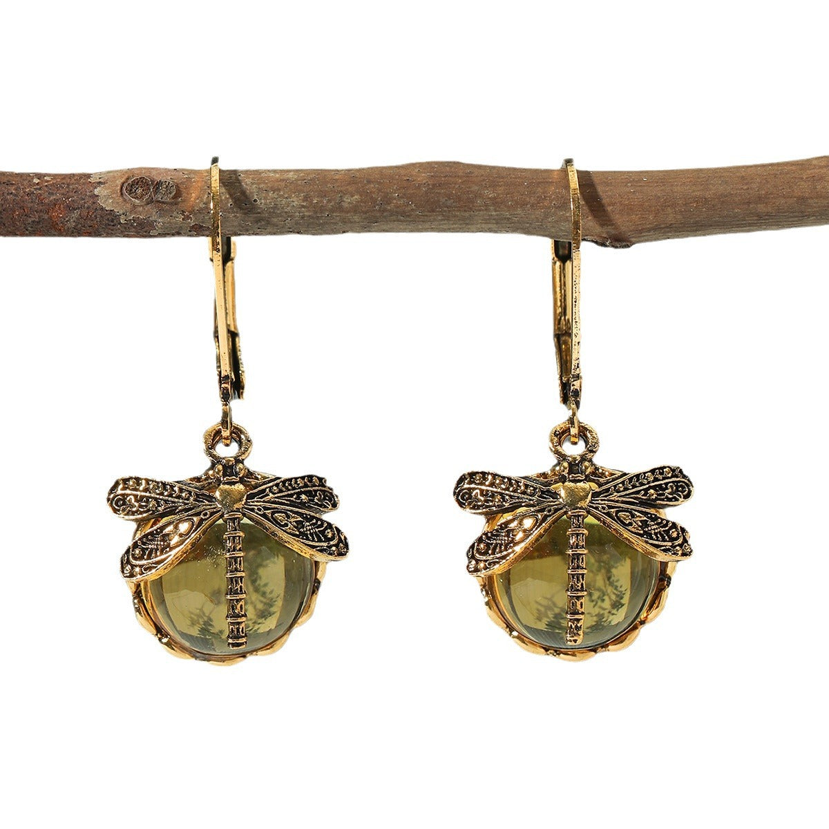 Women's Creative Vintage Dragonfly Green Crystal Charm Party Ear Buckle