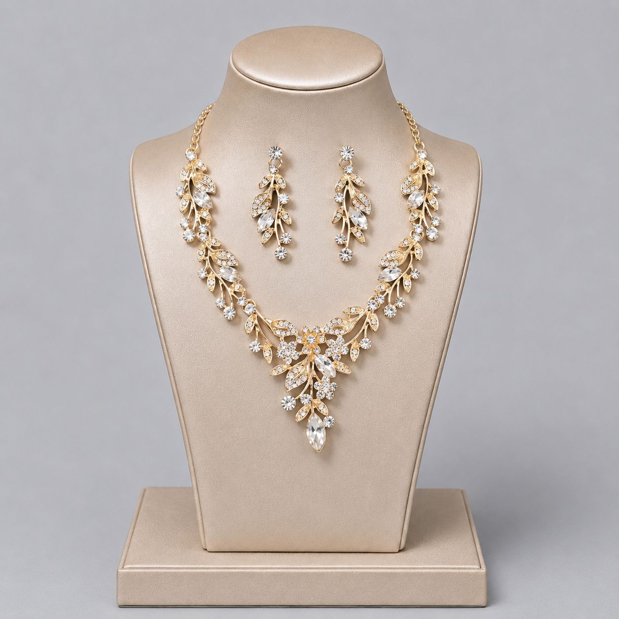Alloy Rhinestone Light Luxury Dinner Dress Jewelry Set