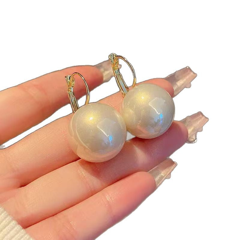 Pearl Female Button Niche High Sense Stud Earrings