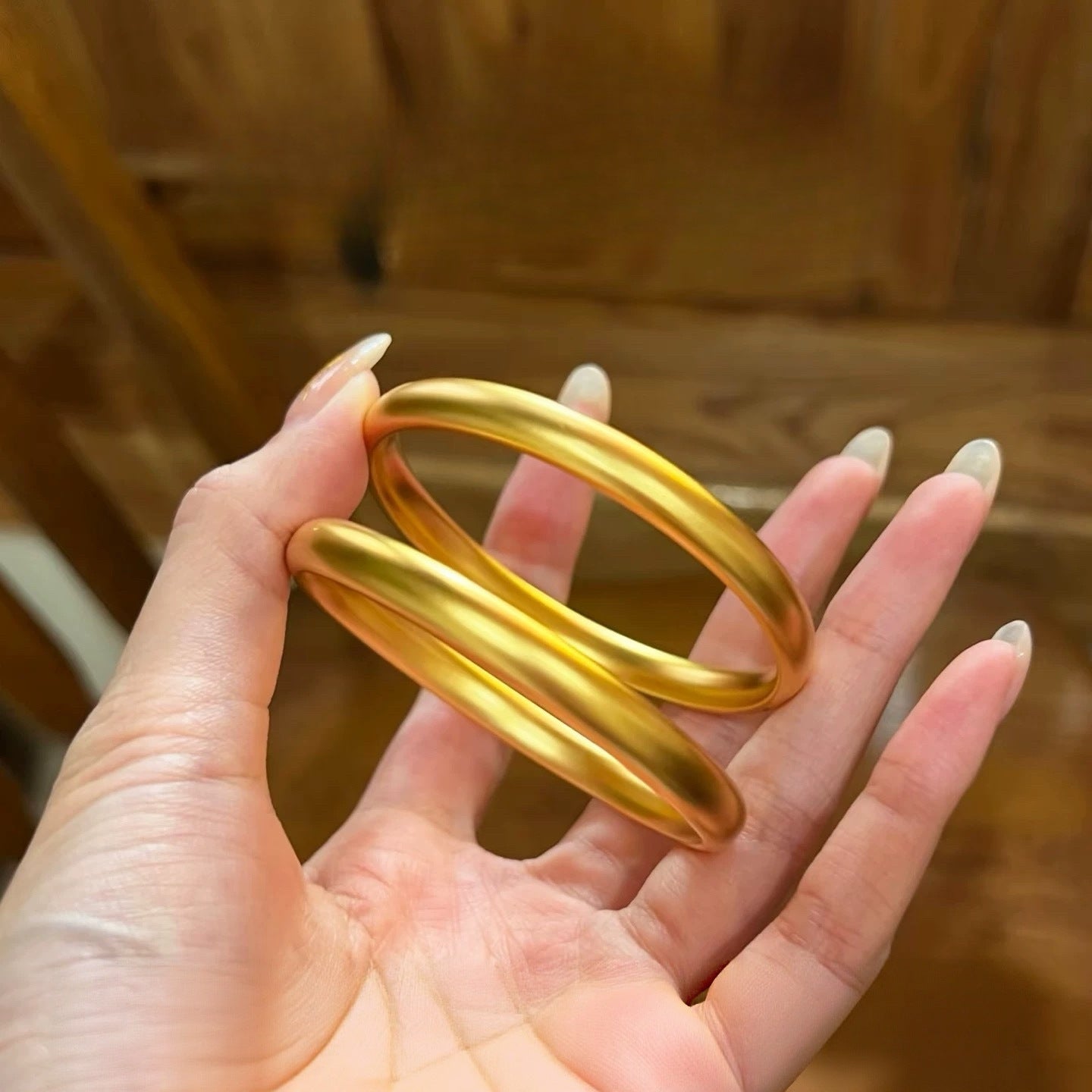 Women's Yellow Gold Alluvial Lotus Solid Ancient Frosted Wristband Bracelets