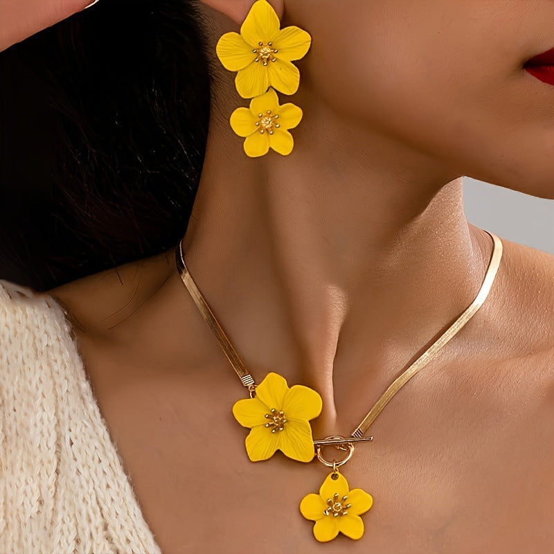 Women's Fashionable Elegant High-grade Alloy Flower Suite Jewelry Set