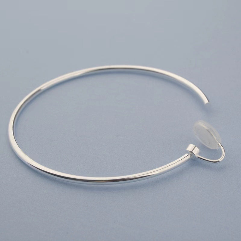 Ning Exaggerated Simple Personality Integrated Flexible Rotating Mosquito Ear Clip