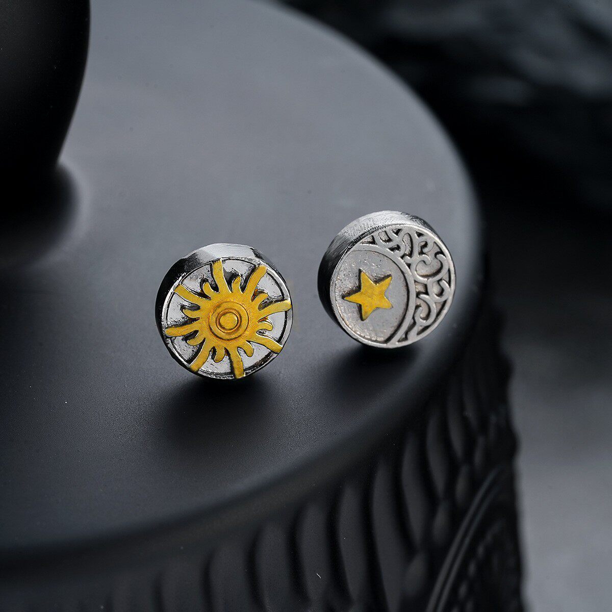 Men's Earless Light Luxury Fashion Female Niche Ear Clip