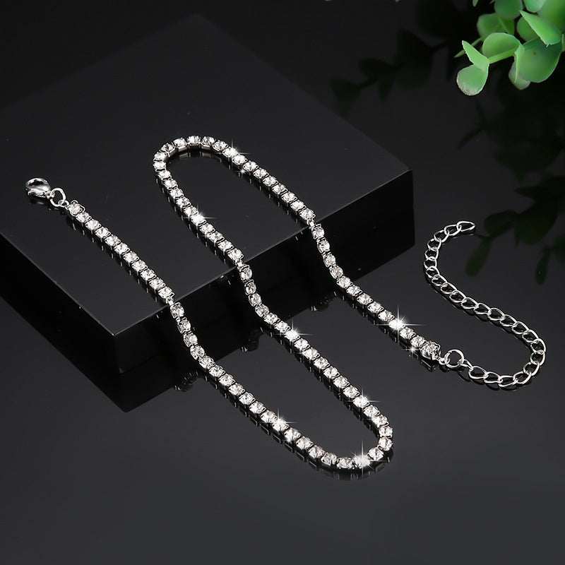 Popular Women's Simple Temperament Clavicle Item Necklaces