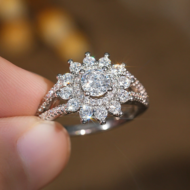 Light Luxury Female Live Style Classic Rings
