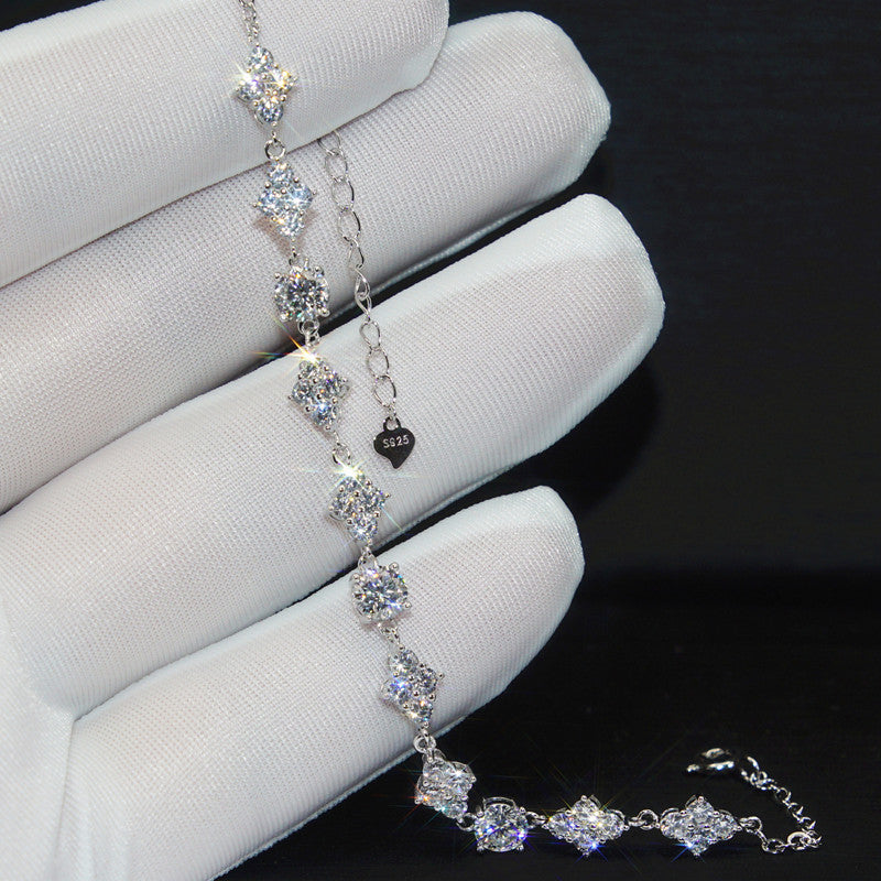 Bracelets d'ornement de luxe légers et brillants en Moissanite pour femmes en argent Sterling