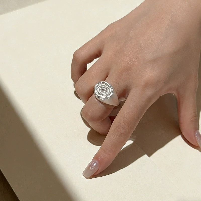Sweet Cool Exquisite Rose Flower Female Fashion Temperament Entry Lux Rings