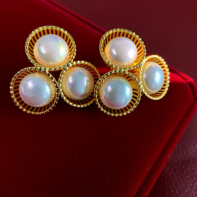 Retro Hollow Pearl Ear Cold Style Unique Earrings