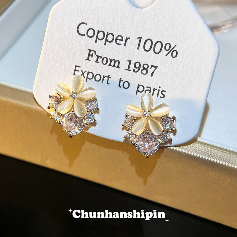 Flower High-grade Fresh Commuting Simple Elegant Ear Clip