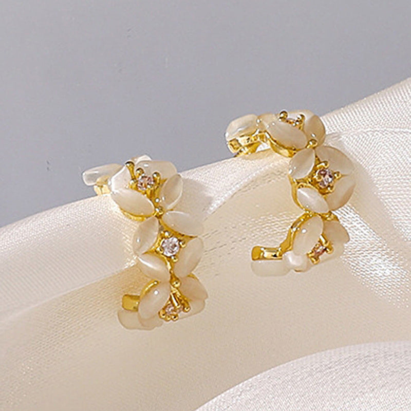 Sier Needle Flashing Collection Exquisite Full Earrings