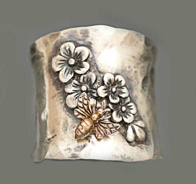 Simple Personality Bee Flower Butterfly Engagement Ring