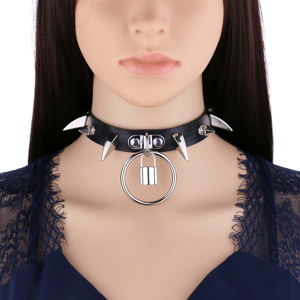 Leather Horn Rivet Collar Personality Hanging Necklaces