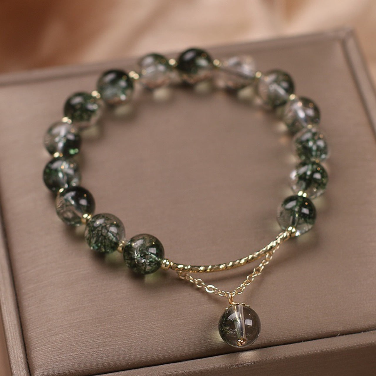 Design Green Phantom Quartz Crystal Female Bracelets