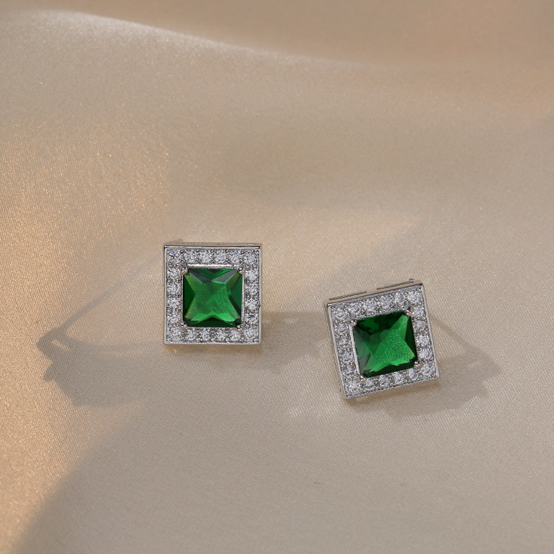 Emerald Zircon Geometric Special Interest Light Necklaces