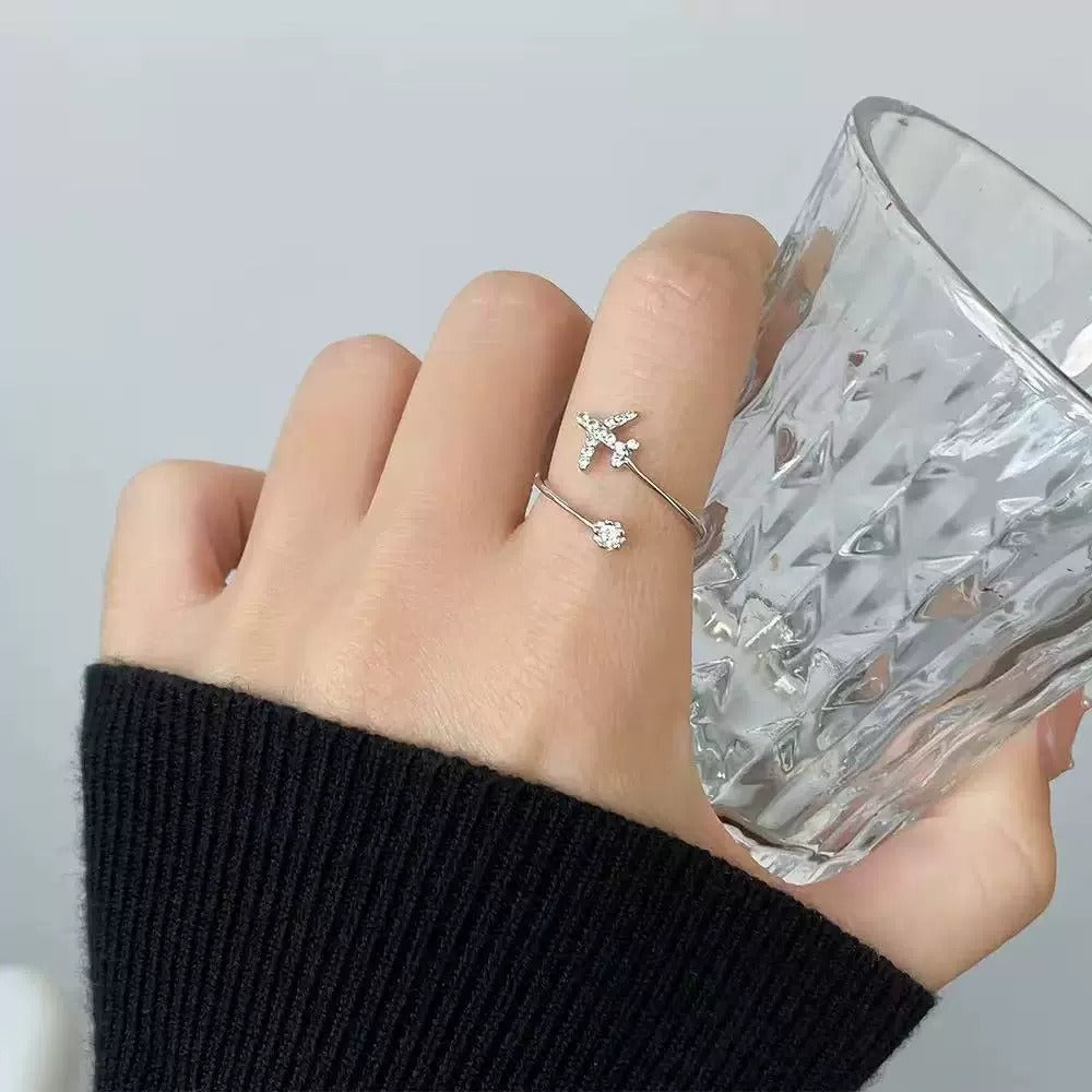 Classic Plum Blossom Personality Wind Aircraft Ring