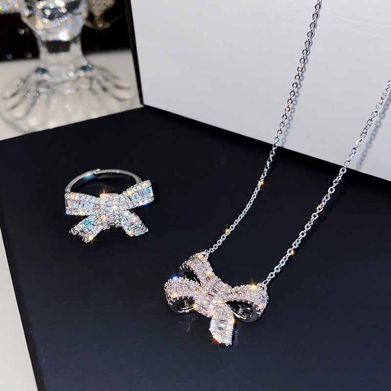 Micro Inlaid Zircon Exquisite Bow Suit Necklaces