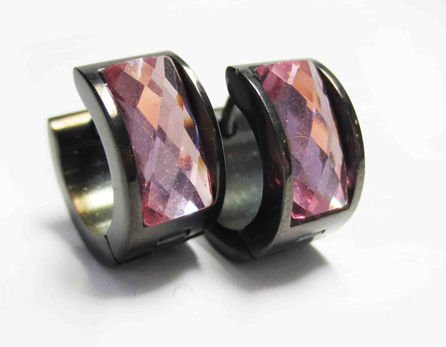 Women's & Men's Steel Clips Geometric Rhinestone Titanium Color Acrylic Ear Buckle