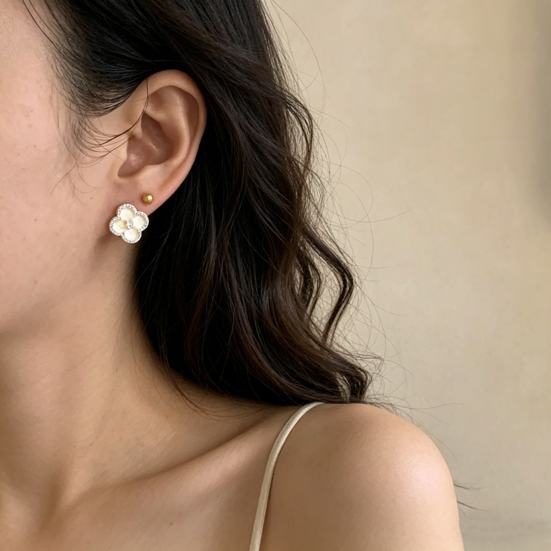 Women's Four Leaf Clover Ear Exquisite Small Versatile Daily Rings