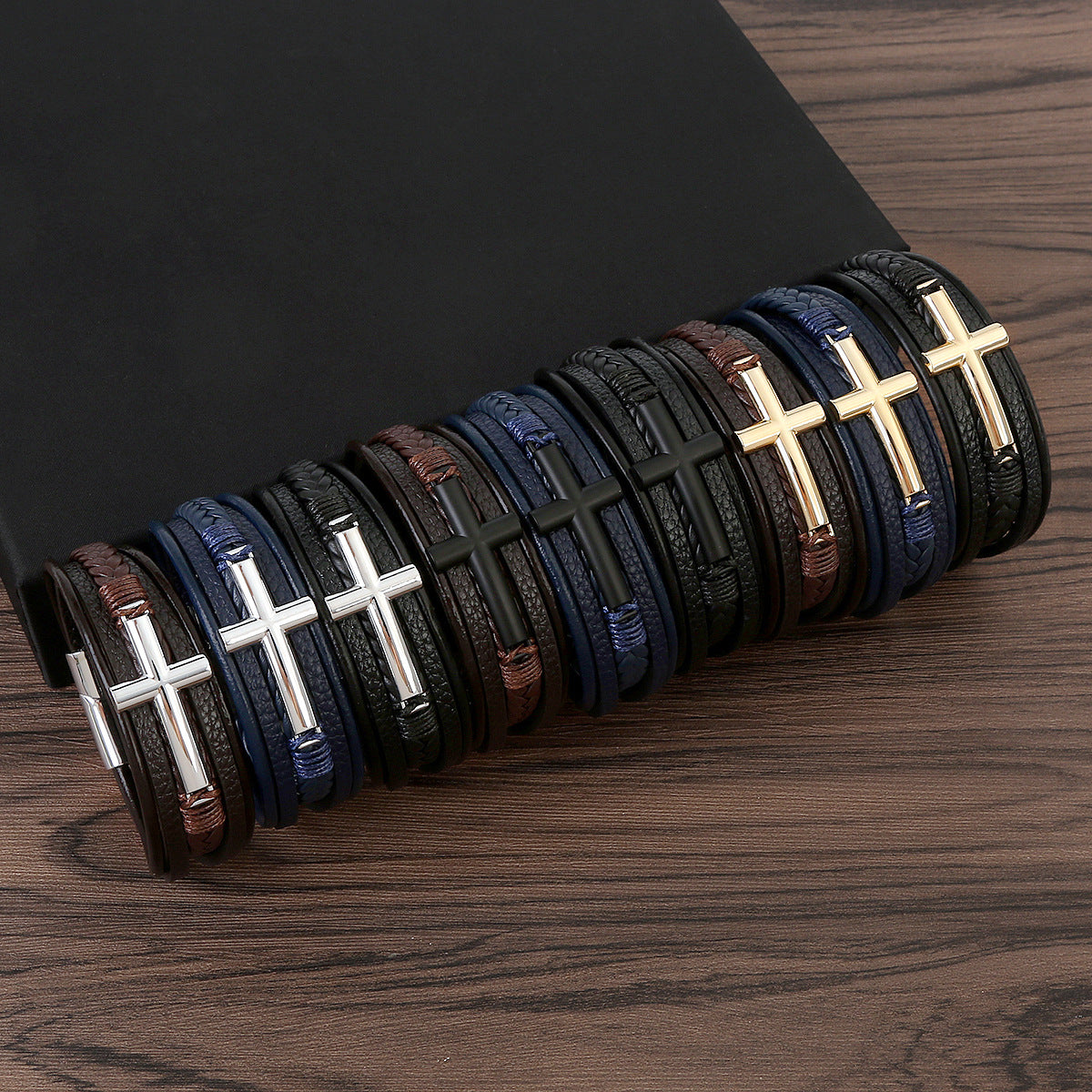 Men's Leather Hand-woven Alloy Magnetic Buckle Bangle Bracelets