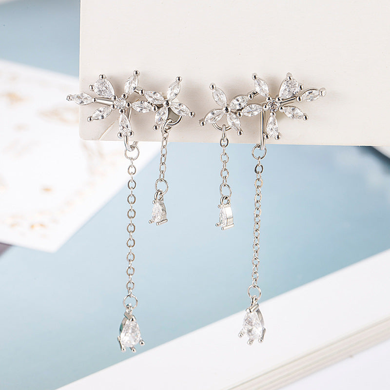 Women's Light Luxury Refined Grace Zircon Flower Tassel Rings
