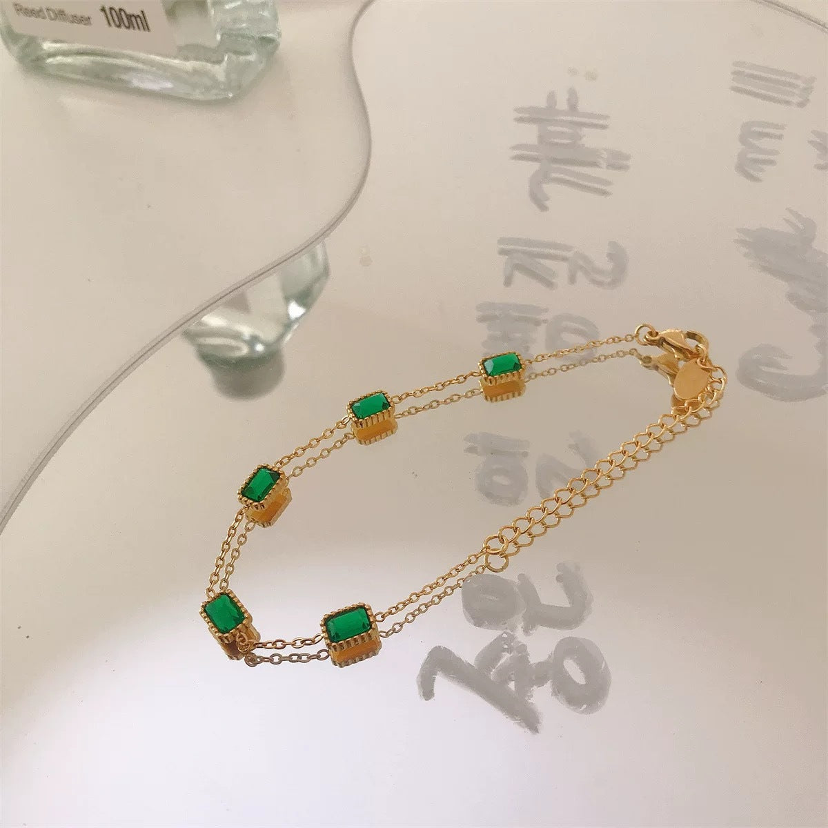 Gold-plated Inlaid Emerald Zircon Female Design High-grade Sense Temperament Clavicle Necklaces