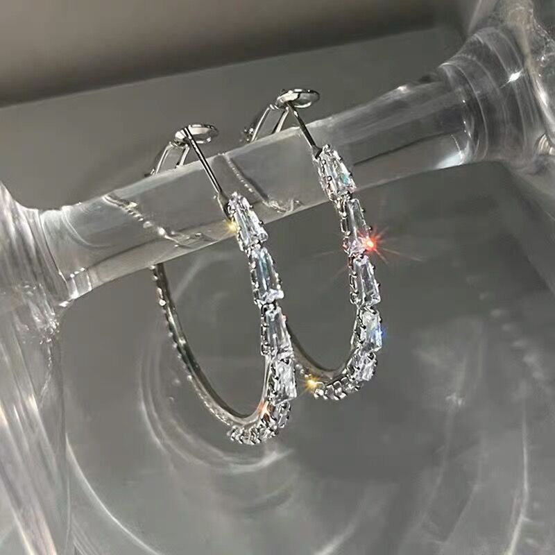 Boucles d'oreilles créoles en Zircon de luxe, tempérament léger, de haute qualité, pour femmes