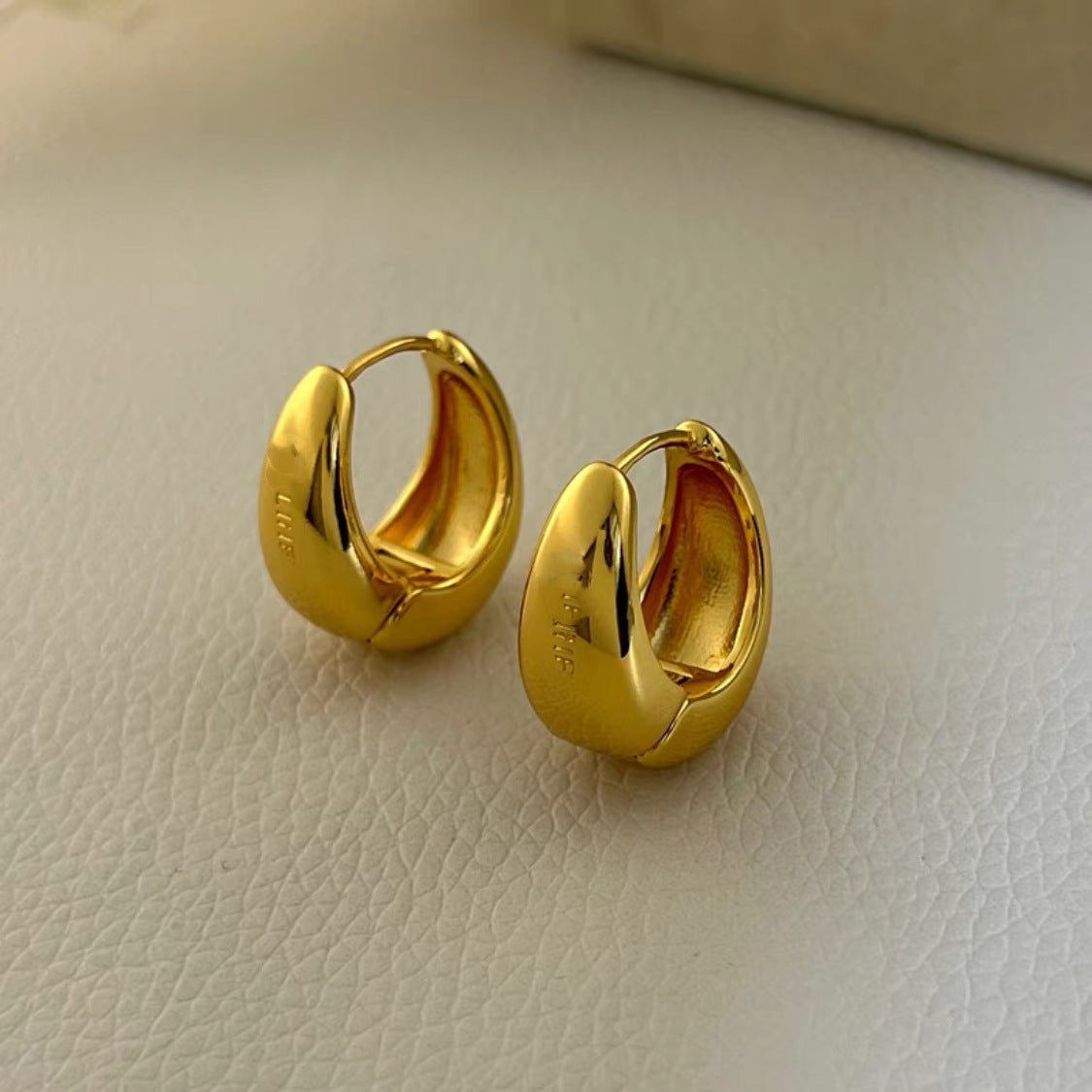 Clip Brass Real Gold Simple Circle Earrings