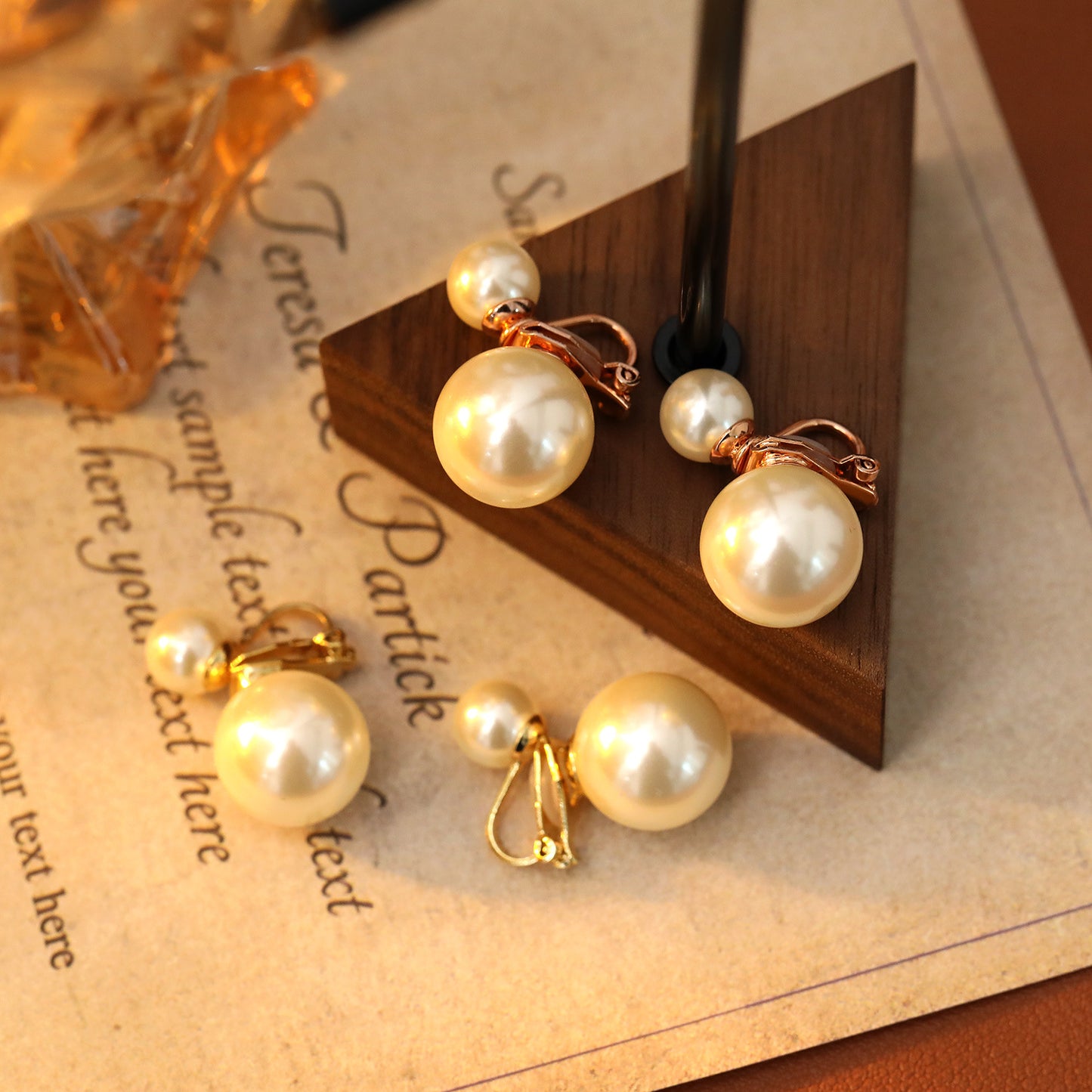 Women's Natural High-grade Pearl Triangle For Temperamental Minority Gold Color Rings