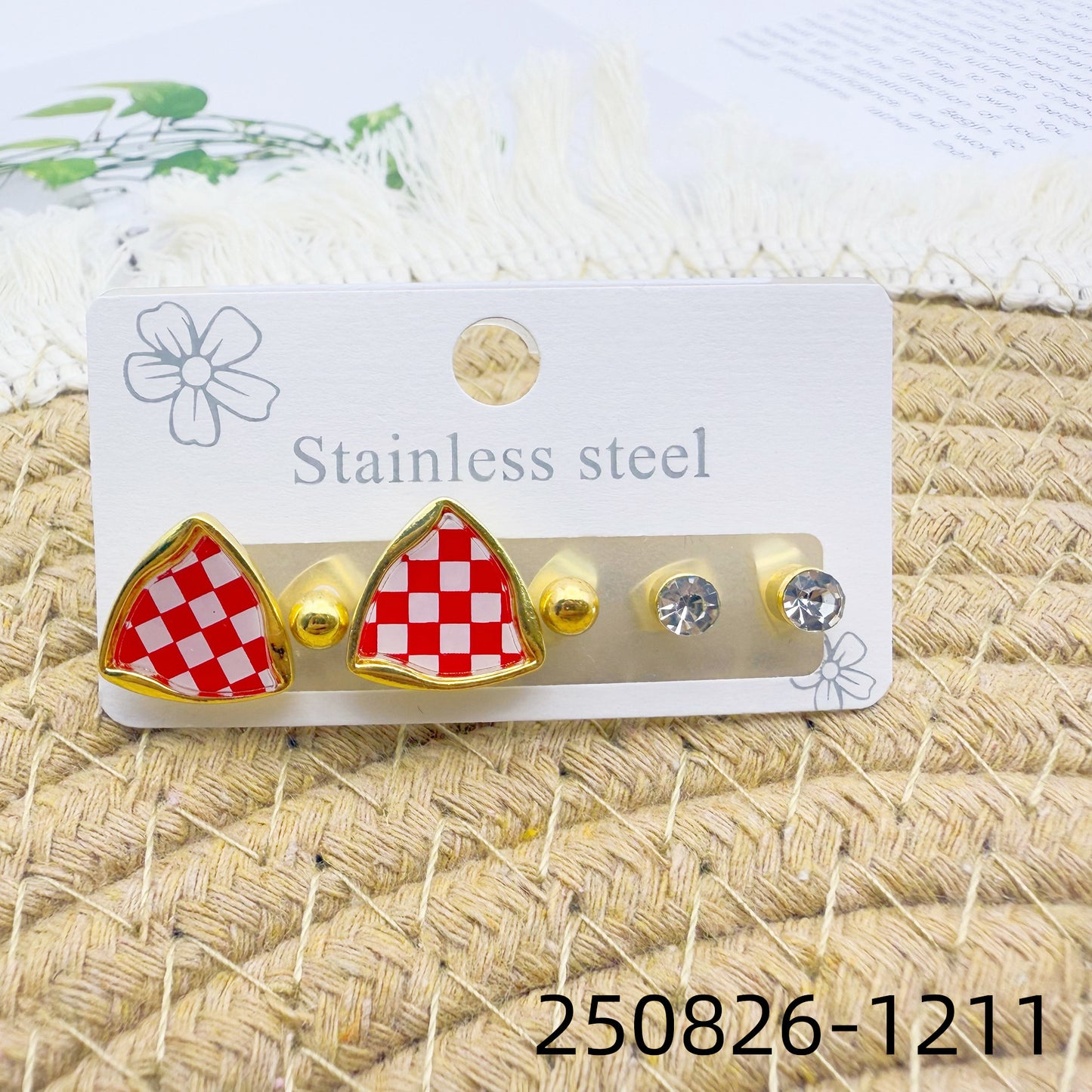 Women's Love Heart High-grade Stainless Steel Diamond Wild Trendy Golden Ear Stud Earrings