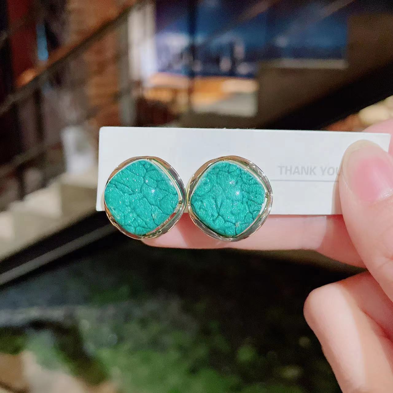 Crack Metal Compact Temperamental Simple Cold Style Ear Clip