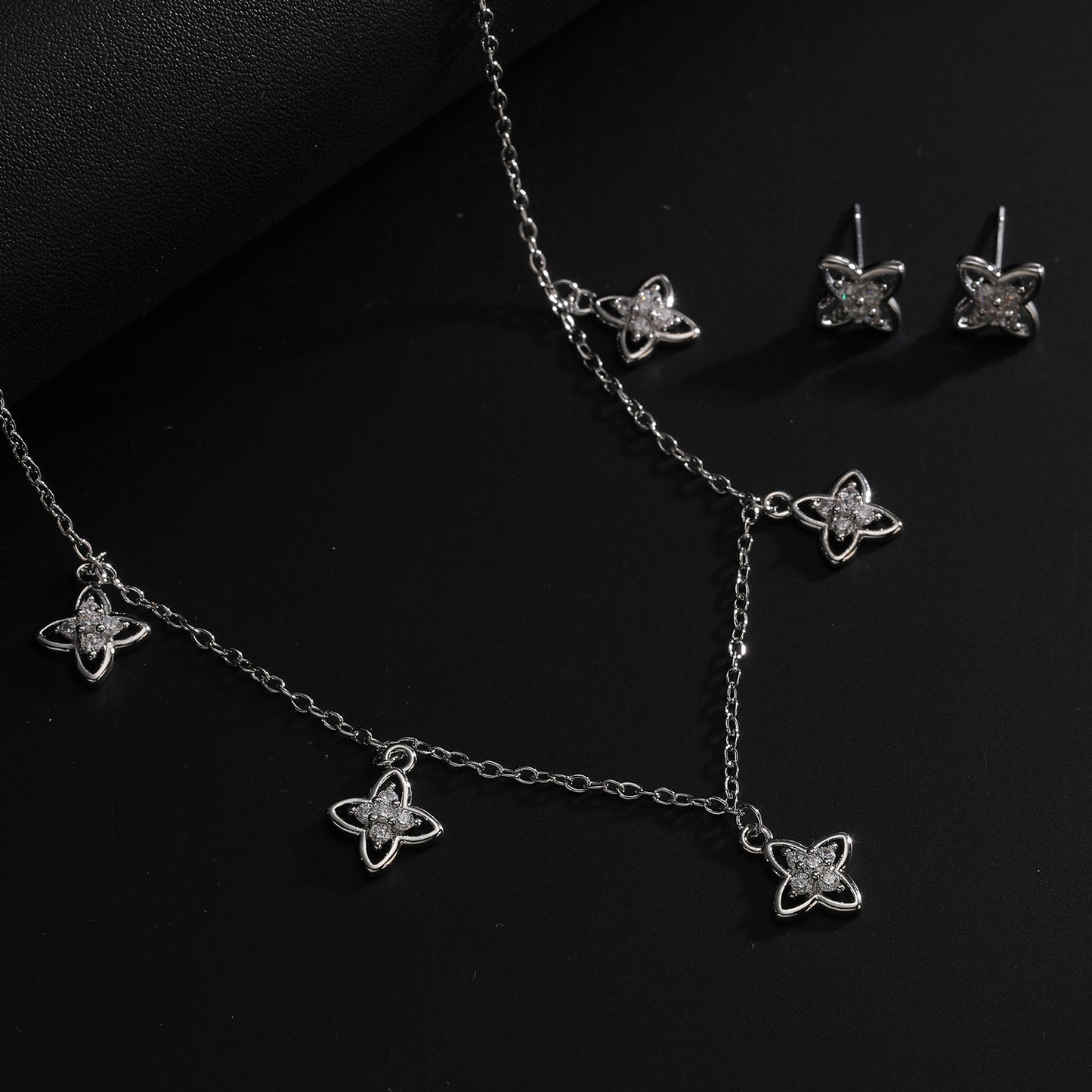 Copper Plated Gold Combination Fashion Versatile Jewelry Set