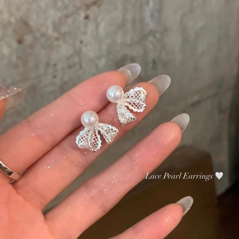 Women's Fairy Princess Style Lace Bow Pearl Light Luxury High-grade Beautiful Rings