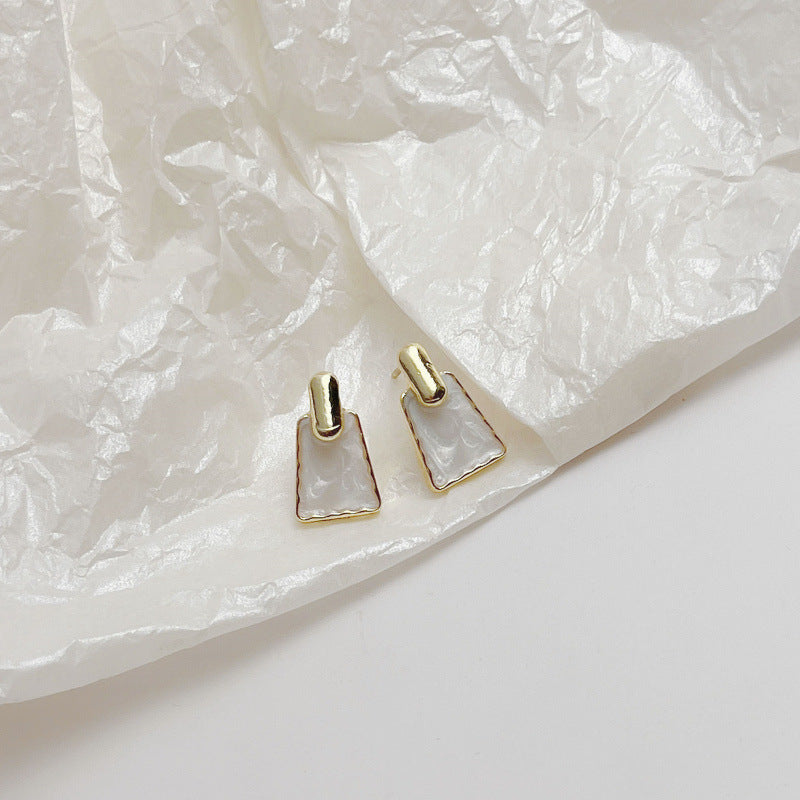 Boucles d'oreilles simples pour femmes, conception de niche d'huile avec goutte d'aiguille