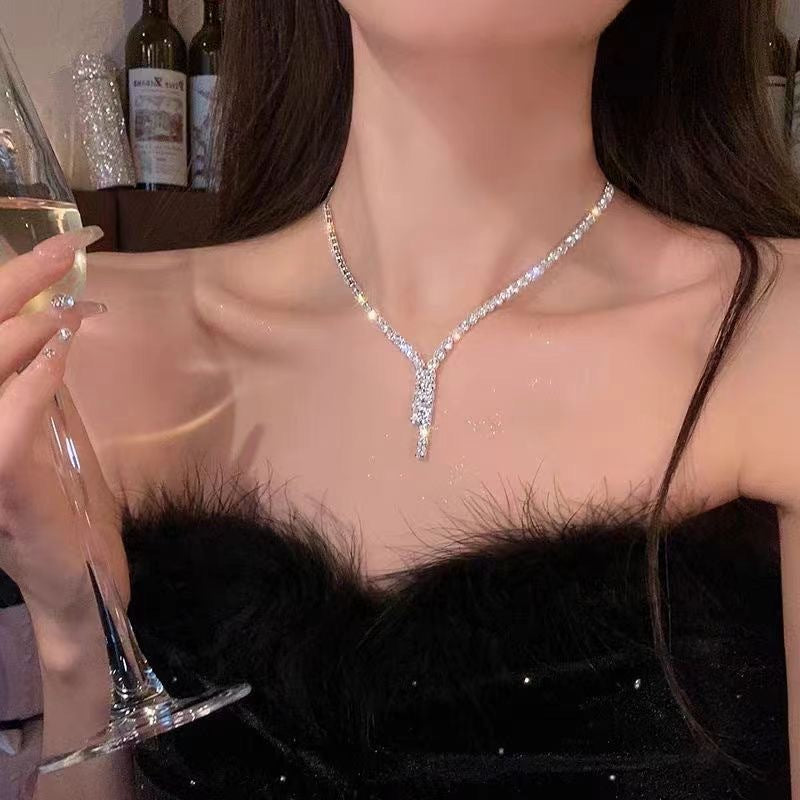 Women's Shiny Full Rhinestone Zircon Tassel Light Luxury High-grade Clavicle Chain Jewelry Set