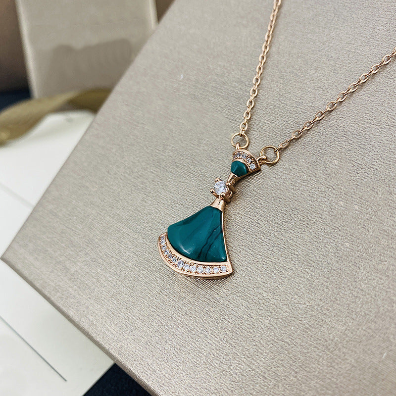 Version Red Agate Clavicle Chain Titanium Steel Rose Necklaces