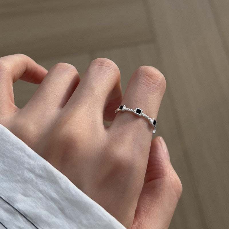 Sense Elastic String Small Pieces Of Sier Female Ring