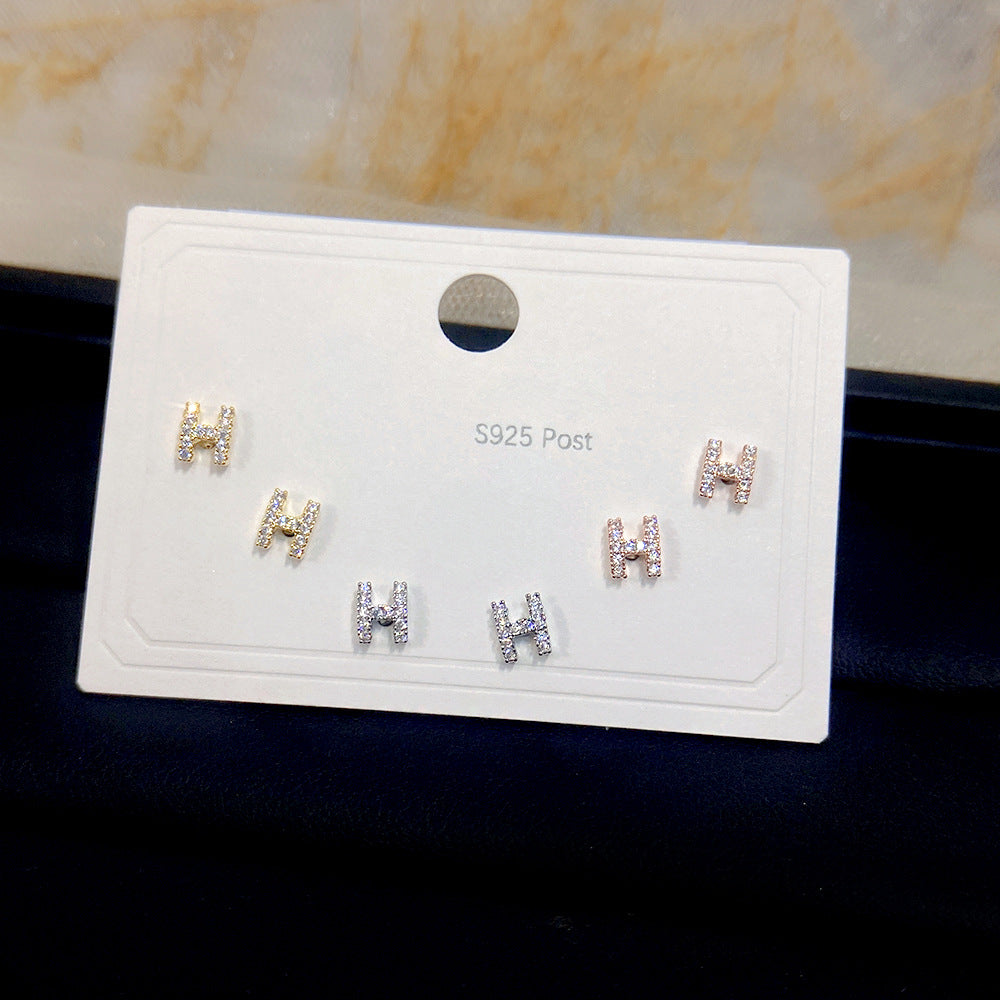 Small Ear One Card Three Pairs Earrings