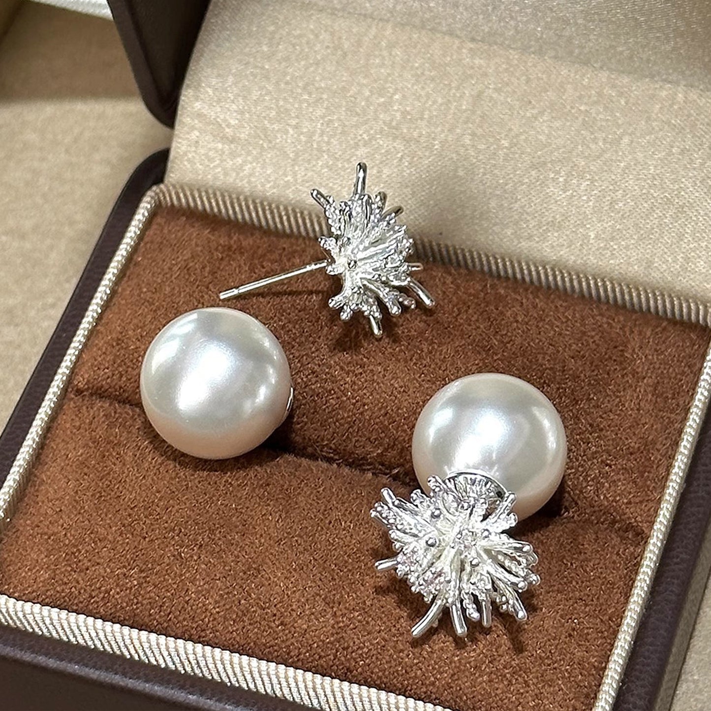Women's One Style For Firework Pearl Niche Design Unique Fashion Exquisite Stud Earrings