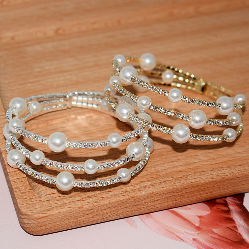 Women's Fashion Exaggerated Rhinestone Pearl Open-ended Temperament Bracelet