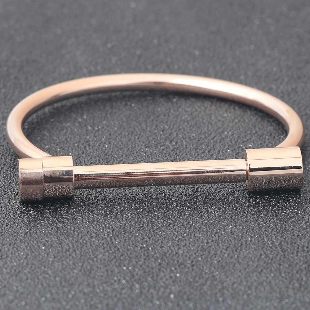 Personality Trendy Titanium Steel Horseshoe Female Vacuum Gold Word Vachette Bracelets