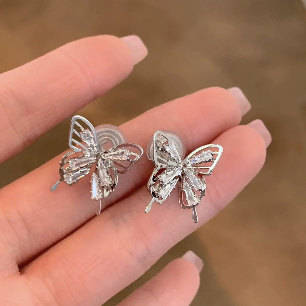 Fairy Light Luxury Zircon Mori Style Butterfly Female Hollow Design Ear Clip