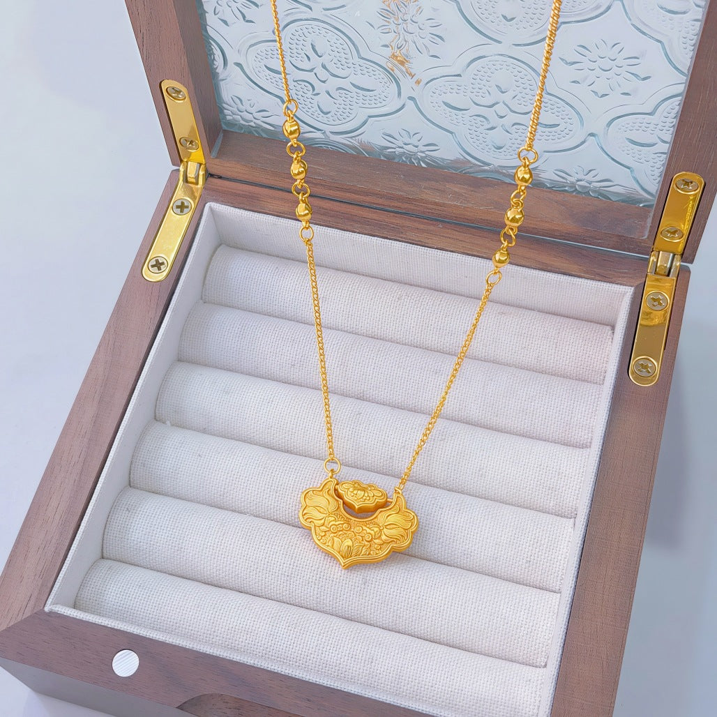 Ginkgo Leaf Variety Retro Affordable Luxury Fashion Design Necklace
